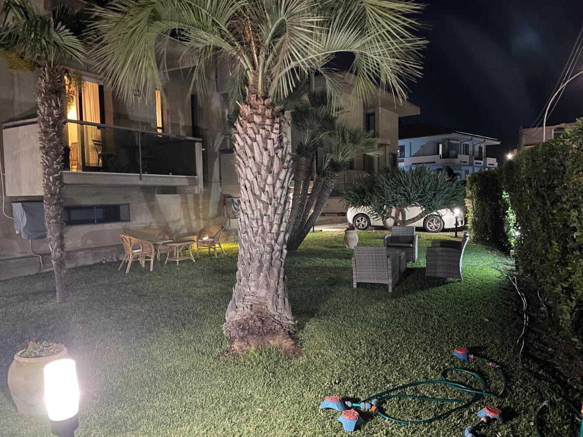 Geltrude Apartment Avola Exterior photo